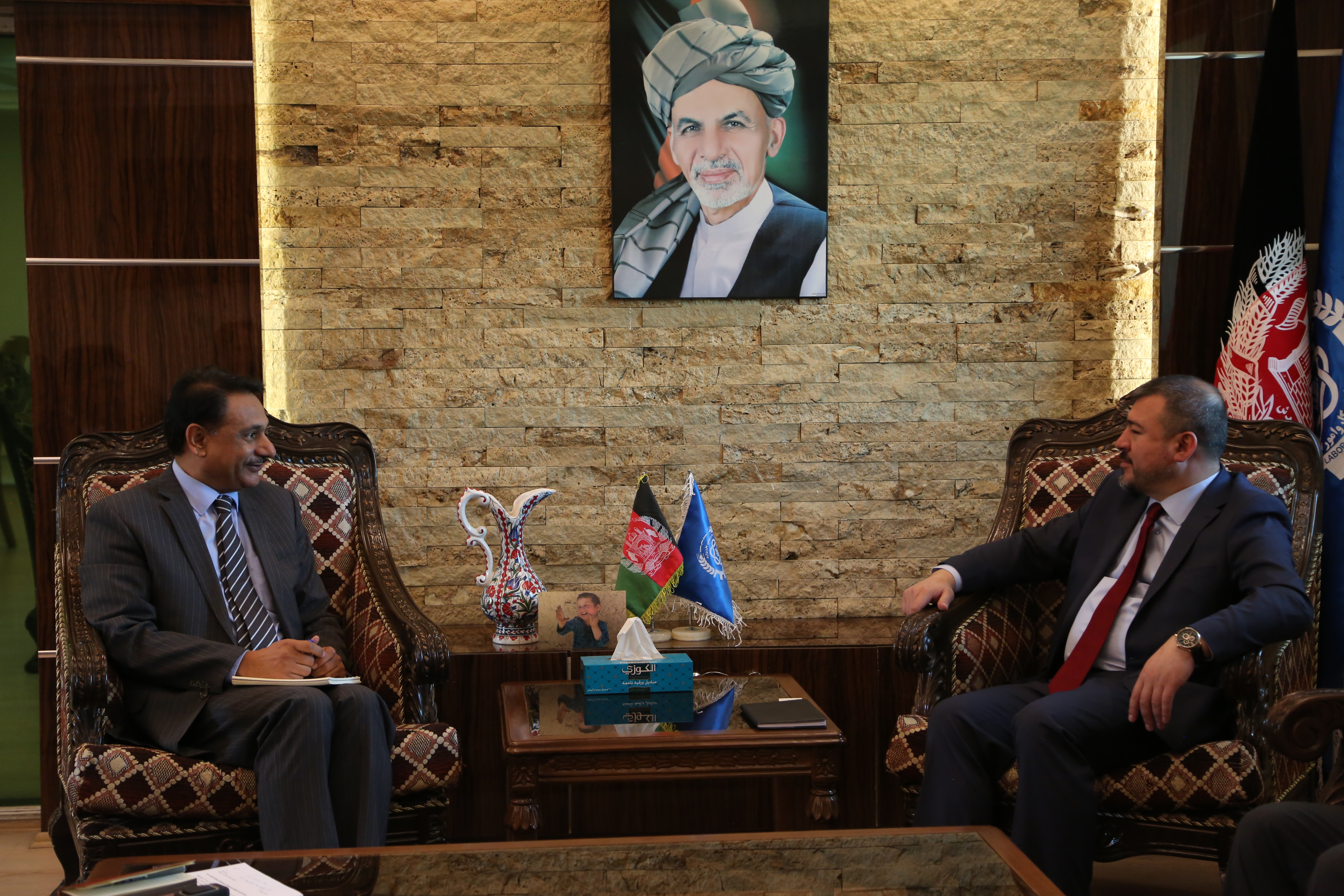 Acting Minister of Labour anda Social Affairs meets with the country Director of ILO.