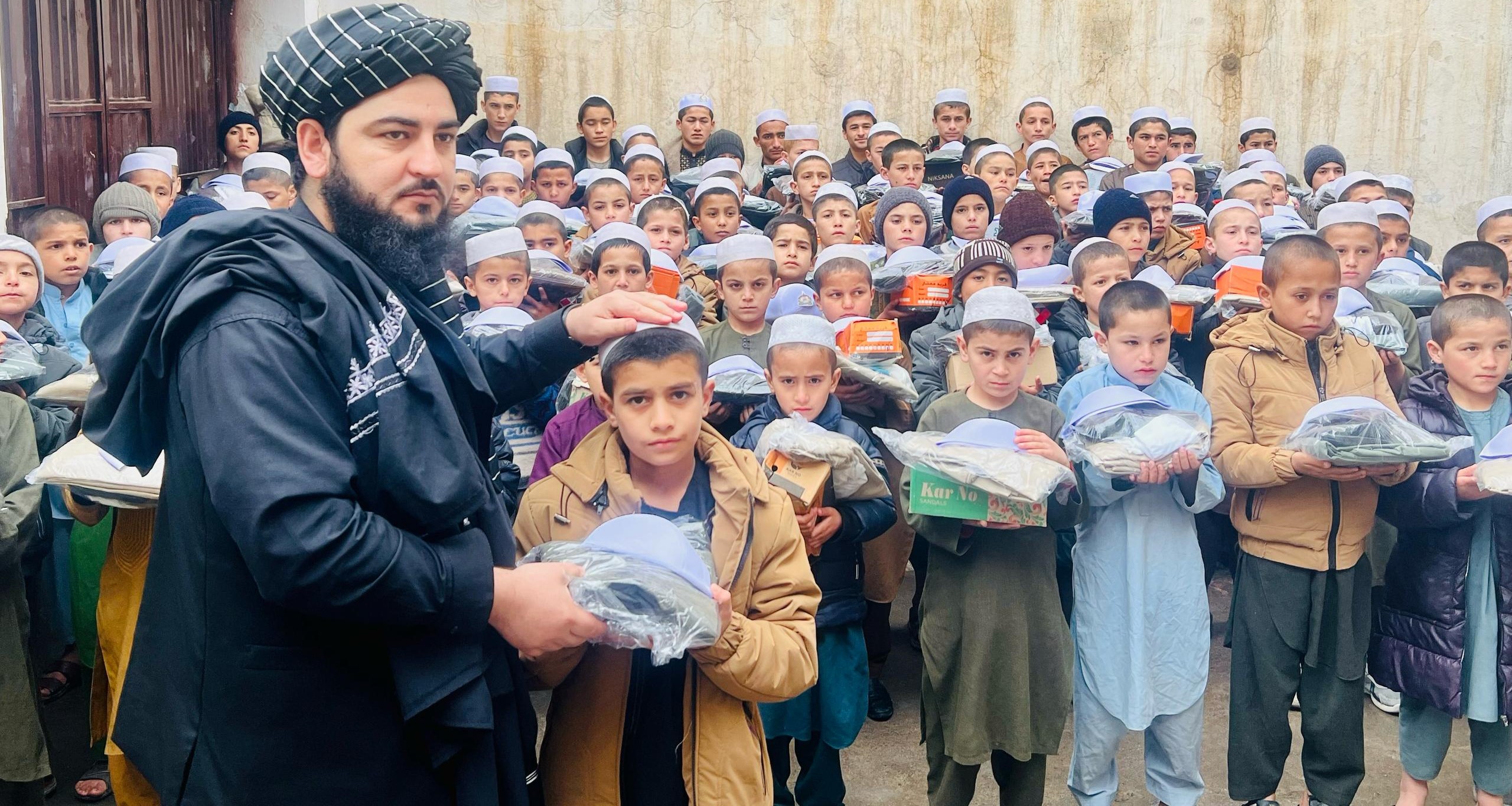 یتیم ماشومان